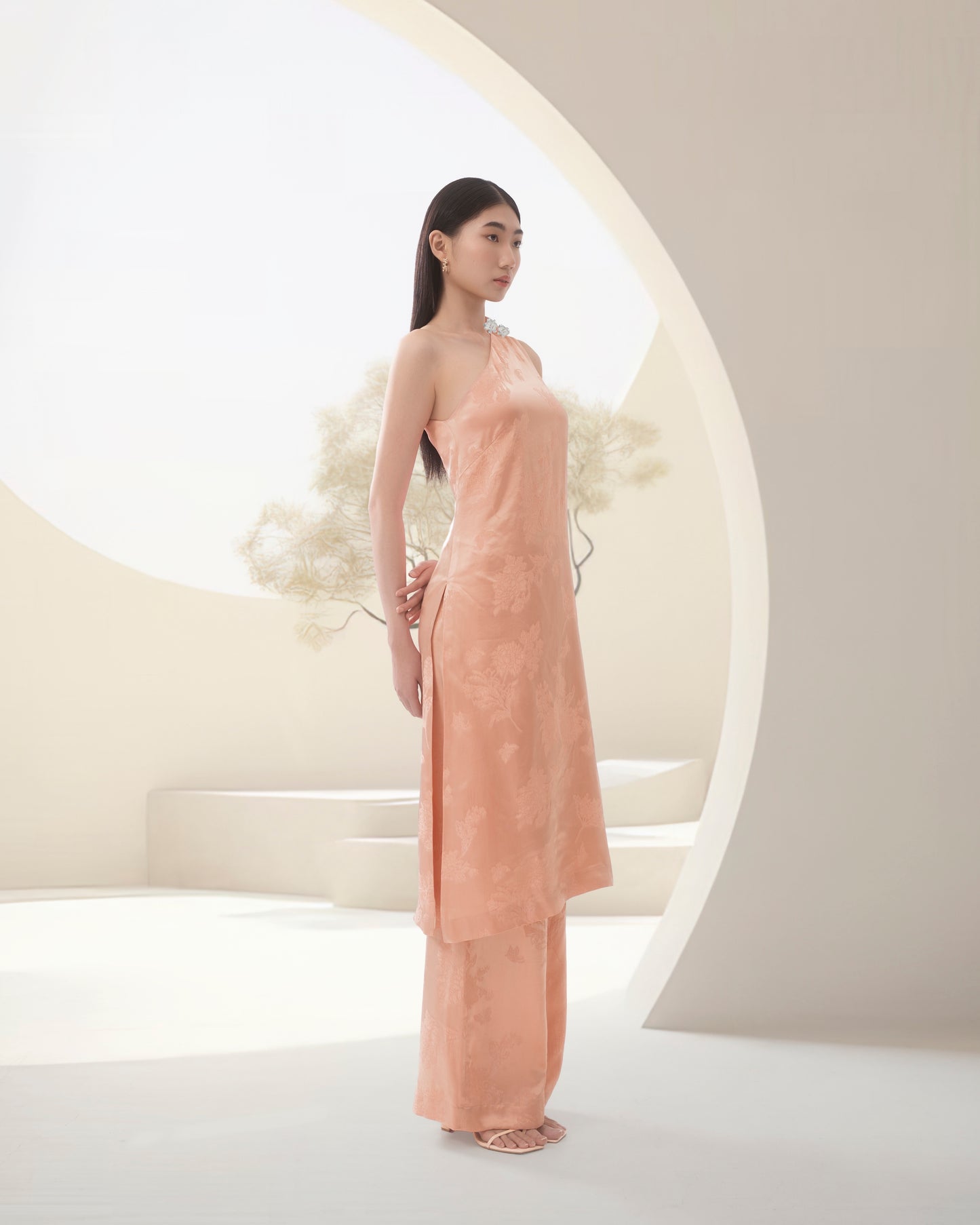 Shī Zhî Lín Toga Tunic in Salmon