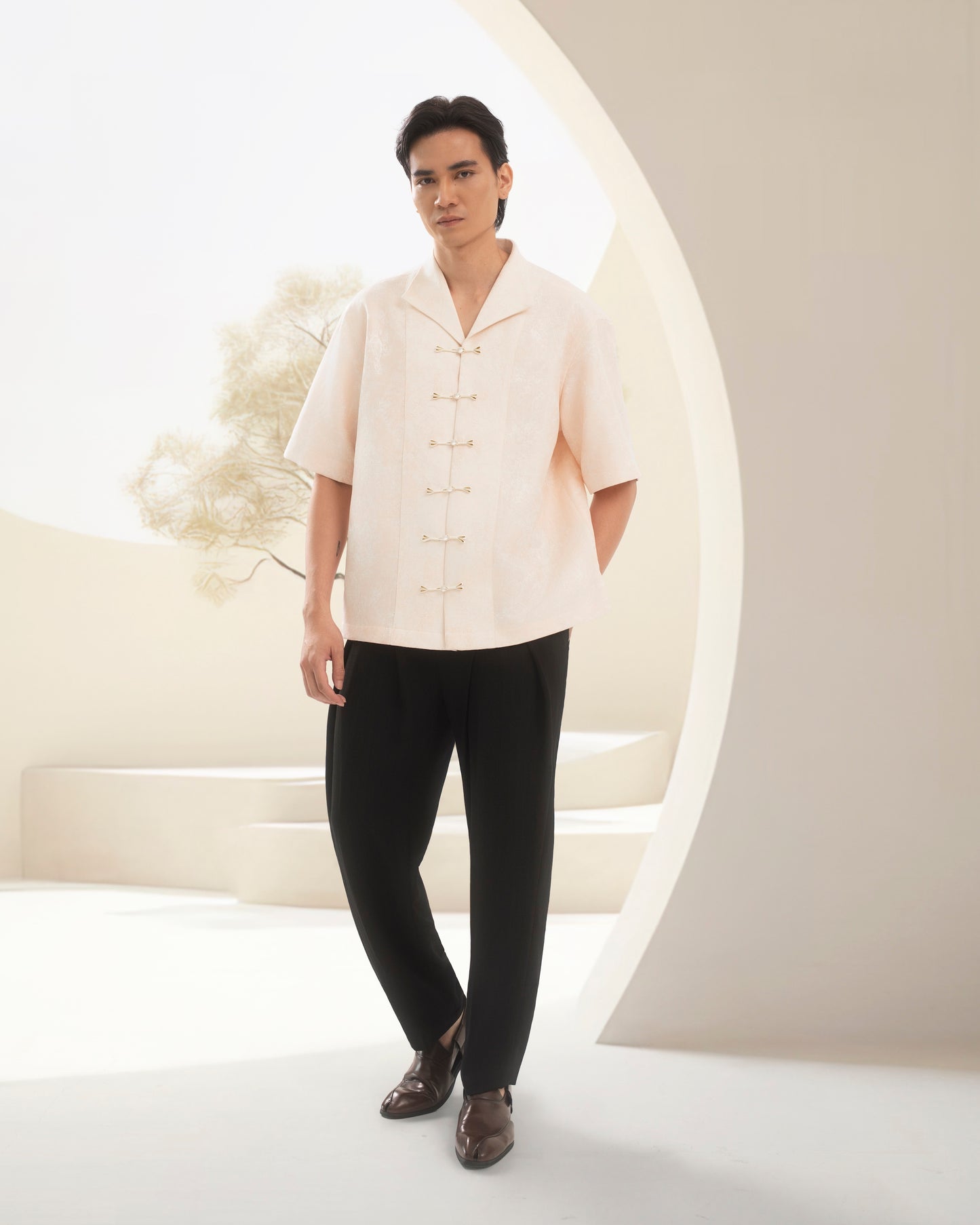 Yù Yuán jacquard shirt in blush pink