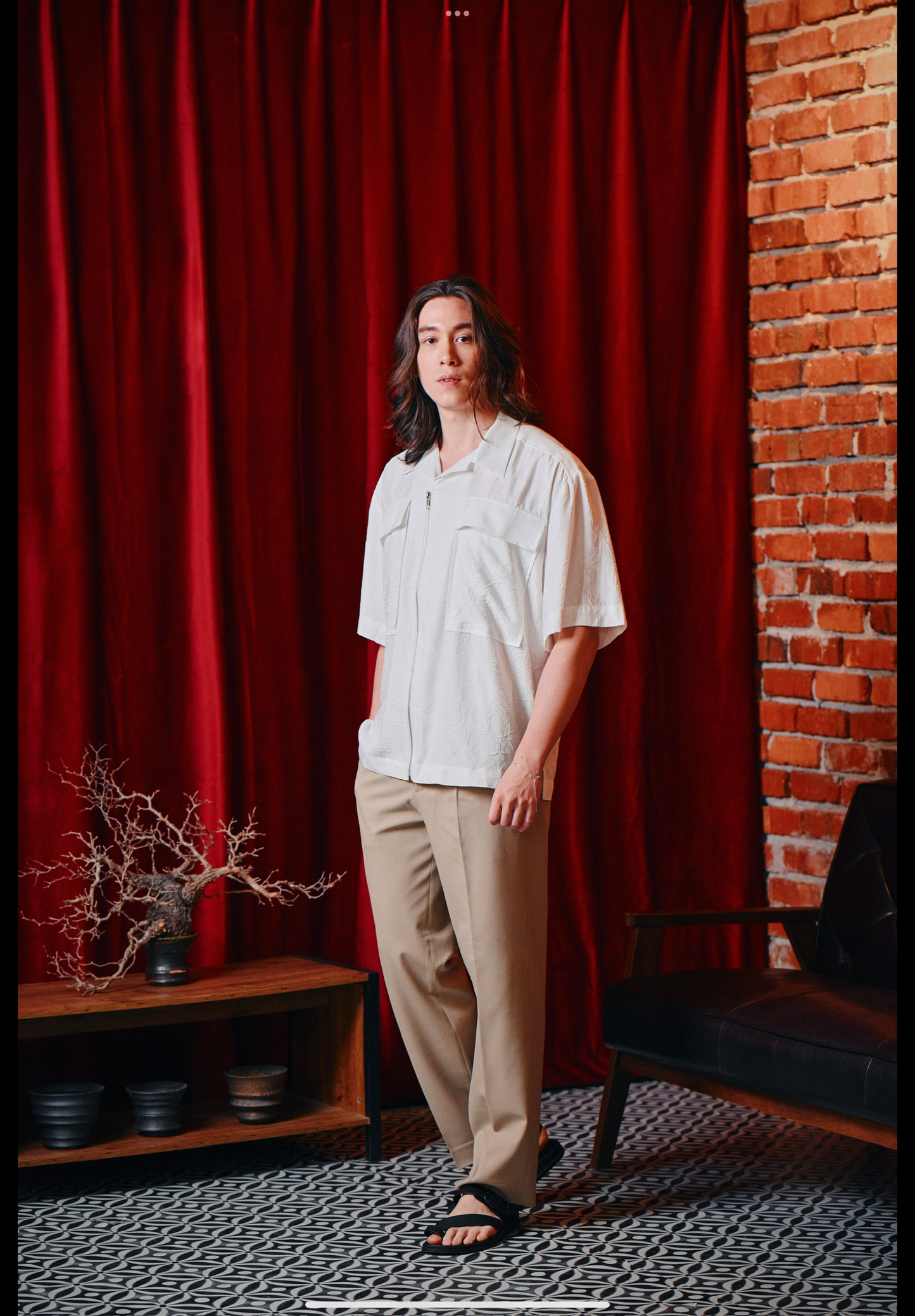 Fù bamboo motif jacquard zip front shirt