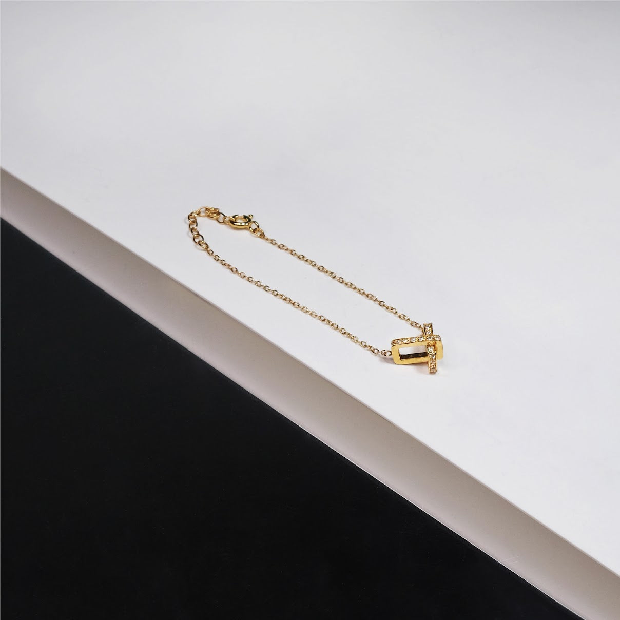 Rectangle hammered link bracelet BR002