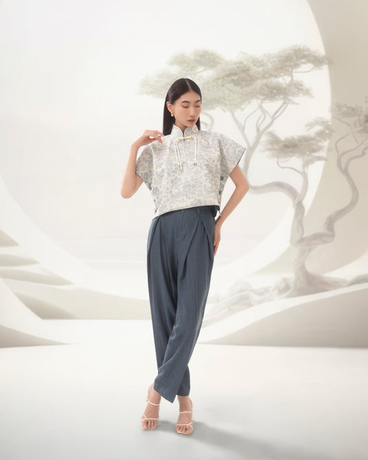 Liàng box cut top in soft blue