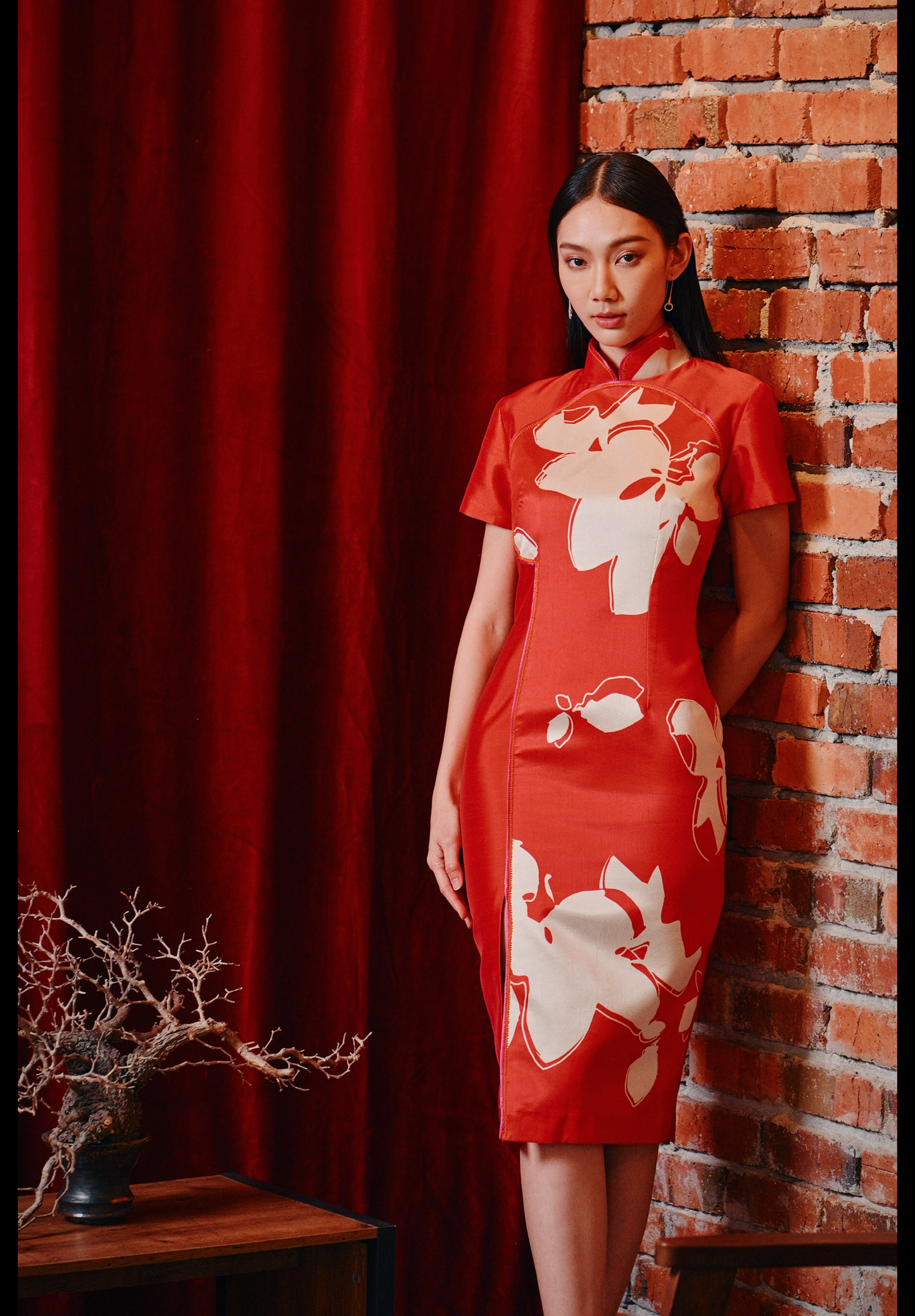 Xiāng classic bonded Qipao Lè floral print shantung