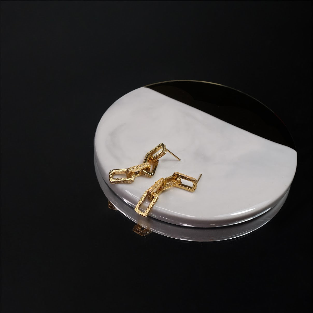 Rectangle links earrings ER016