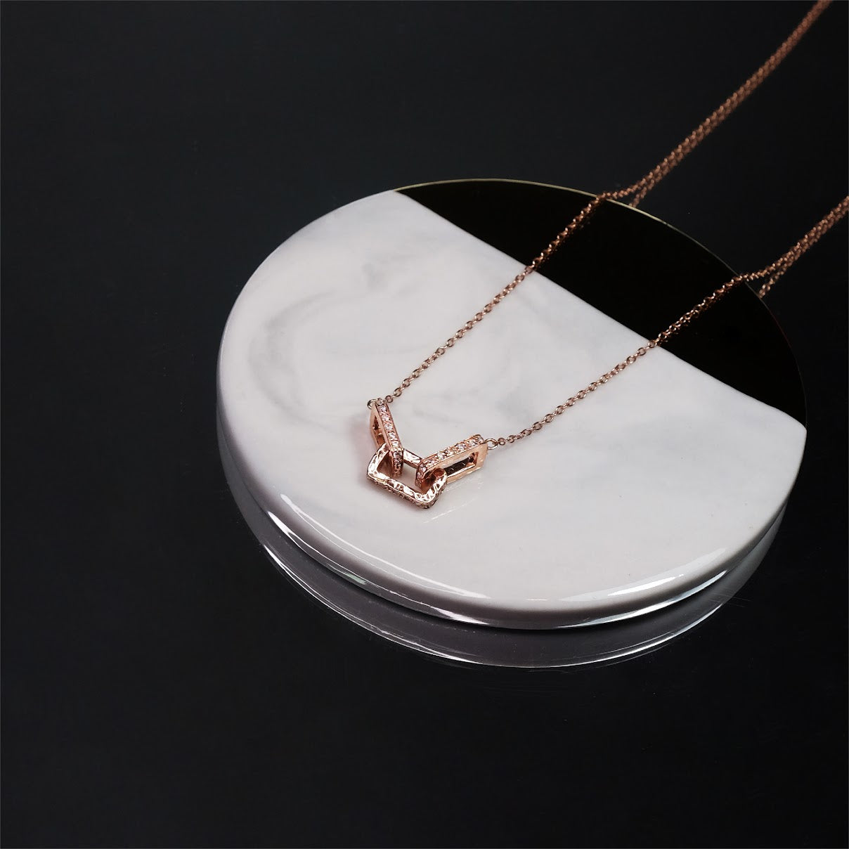 Rectangle links necklace NC003